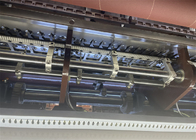 300 m/h 240 cm Largura de trabalho Máquina industrial de coberturas para fabricação de colchões