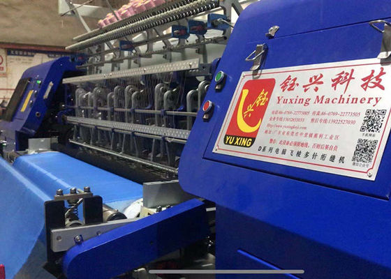 Máquina de colchas industriais produz colchas e cobertores branco e azul MAX 240m/h