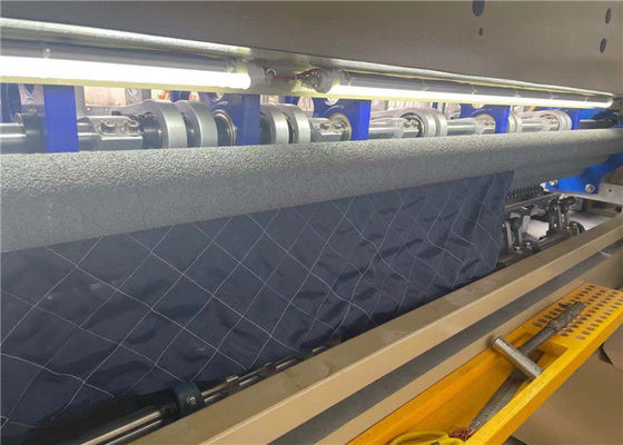 Máquina de Fabricação Rápida de Quilt YXS-96-3CS para costura Espessura 50 mm Tipo de modelo